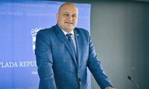 Ministar gospodarstva Ante Šušnjar dolazi iz redova Domovinskog pokreta.