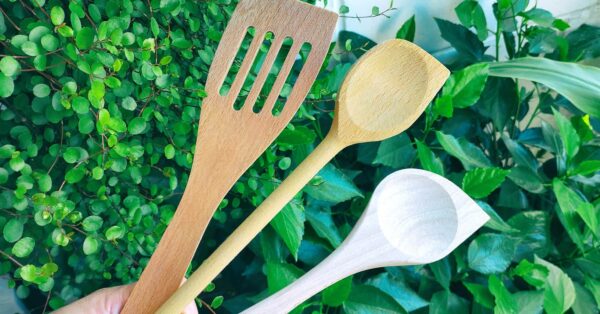 Drvene kuhače vraćaju se u modu i zauzimaju mjesto koje su posljednje desetljeće držale plastične žlice za kuhanje.