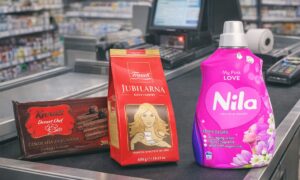 Nila, kava i čokolada.